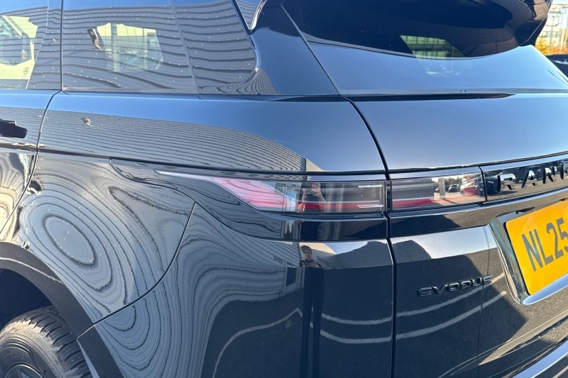 2025 (25) LAND ROVER RANGE ROVER EVOQUE 2.0 D200 Edition 5dr Auto 4580449