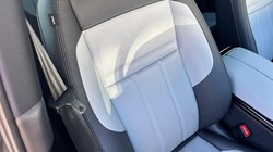 2025 (25) LAND ROVER RANGE ROVER EVOQUE 2.0 D200 Edition 5dr Auto 4580456