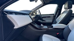 2025 (25) LAND ROVER RANGE ROVER EVOQUE 2.0 D200 Edition 5dr Auto 4580433