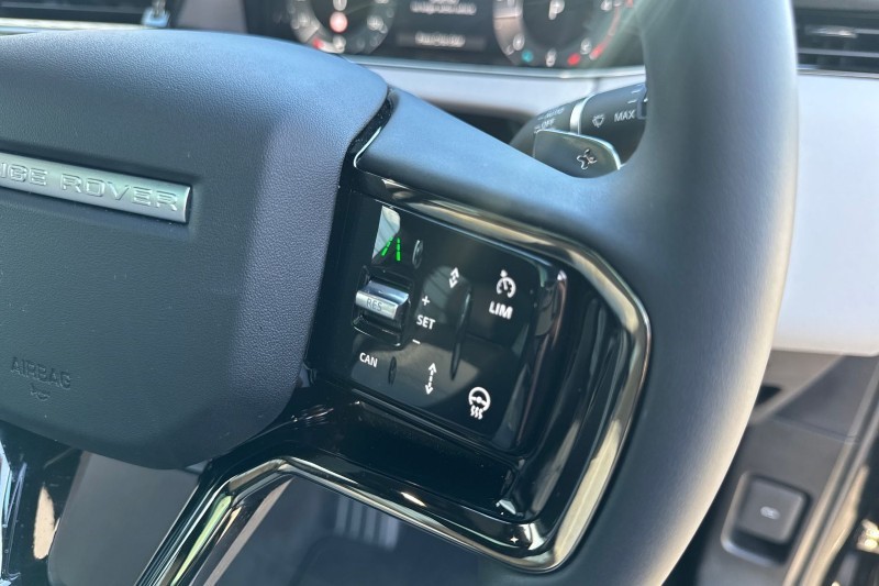 2025 (25) LAND ROVER RANGE ROVER EVOQUE 2.0 D200 Edition 5dr Auto 4580459