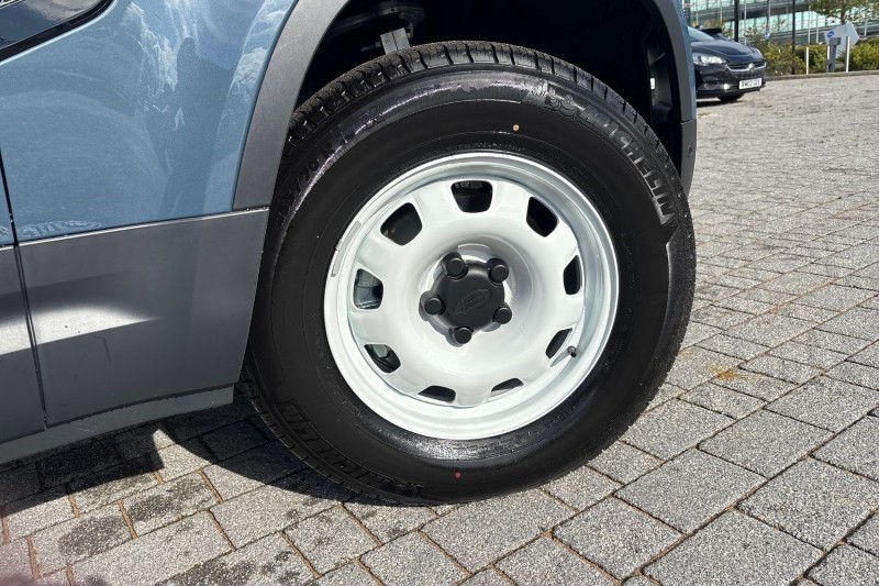  LAND ROVER COMMERCIAL DEFENDER 3.0 D250 Hard Top S Auto 4555753