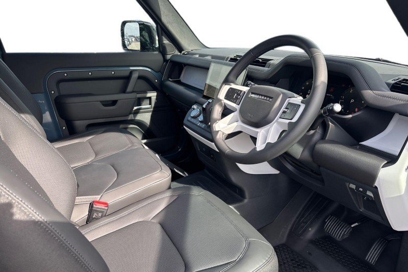  LAND ROVER COMMERCIAL DEFENDER 3.0 D250 Hard Top S Auto 4555717