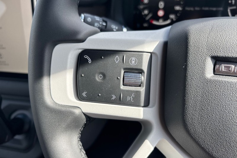  LAND ROVER COMMERCIAL DEFENDER 3.0 D250 Hard Top S Auto 4555734