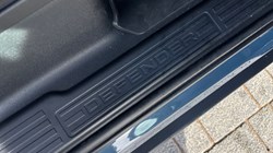 LAND ROVER COMMERCIAL DEFENDER 3.0 D250 Hard Top S Auto 4555743