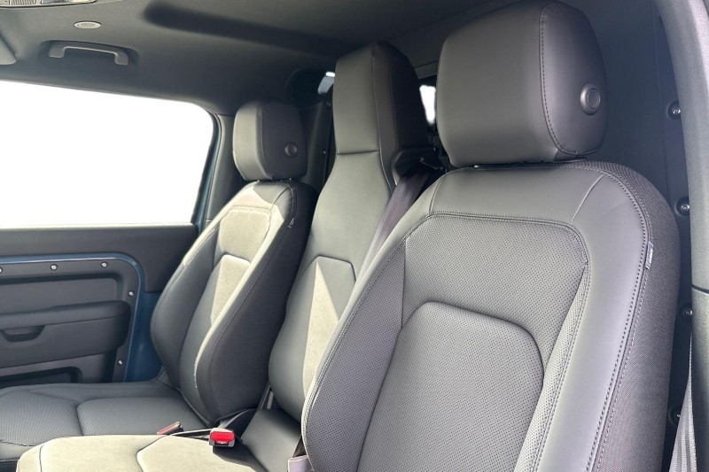  LAND ROVER COMMERCIAL DEFENDER 3.0 D250 Hard Top S Auto 4555712