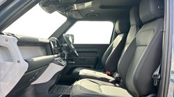 LAND ROVER COMMERCIAL DEFENDER 3.0 D250 Hard Top S Auto 4555711