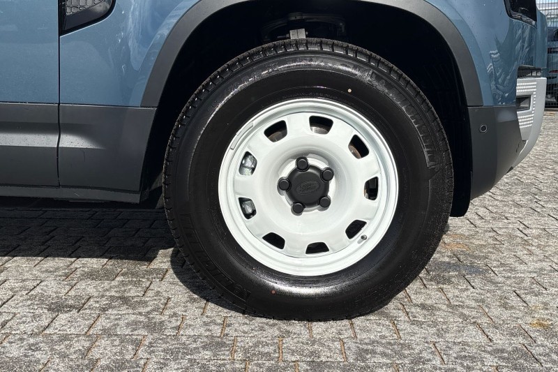  LAND ROVER COMMERCIAL DEFENDER 3.0 D250 Hard Top S Auto 4555716