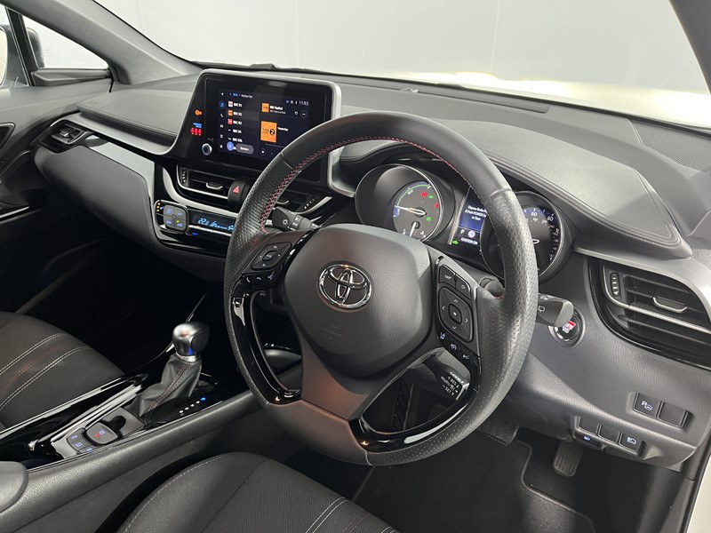 2023 (23) TOYOTA C-HR 1.8 Hybrid GR Sport 5dr CVT 5297315