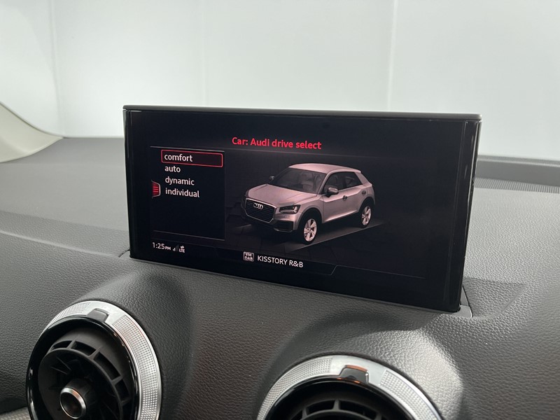 2021 (21) AUDI Q2 30 TFSI Sport 5dr 5296715