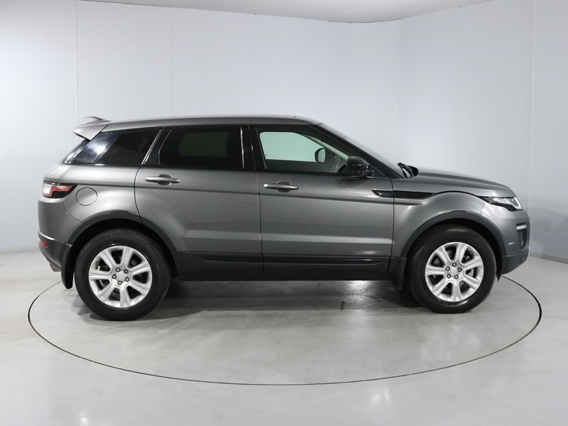 2018 (68) LAND ROVER RANGE ROVER EVOQUE 2.0 TD4 SE Tech 5dr Auto 5297409