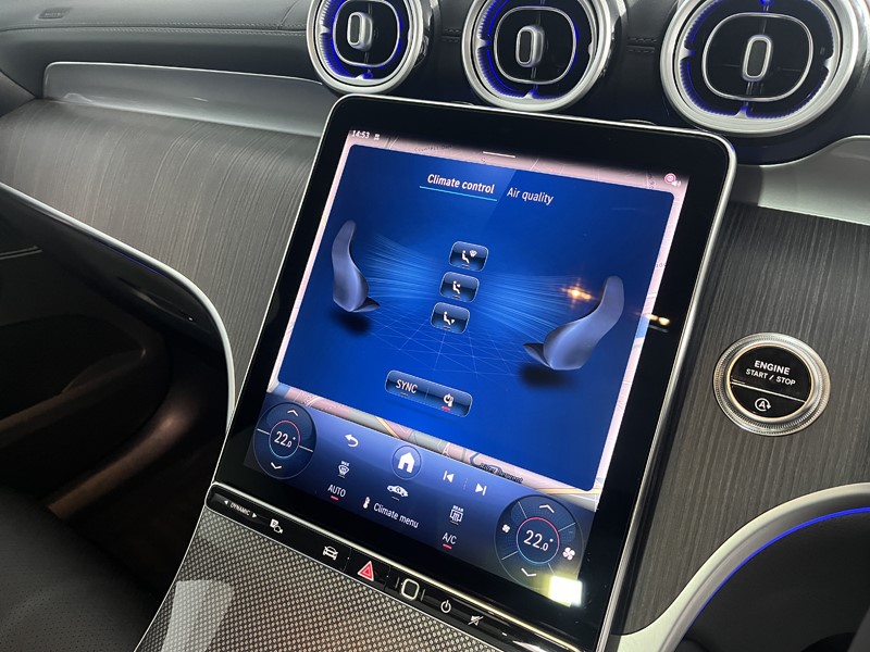 2024 (74) MERCEDES-BENZ GLC 300d 4Matic AMG Line Premium 5dr 9G-Tronic 5319589