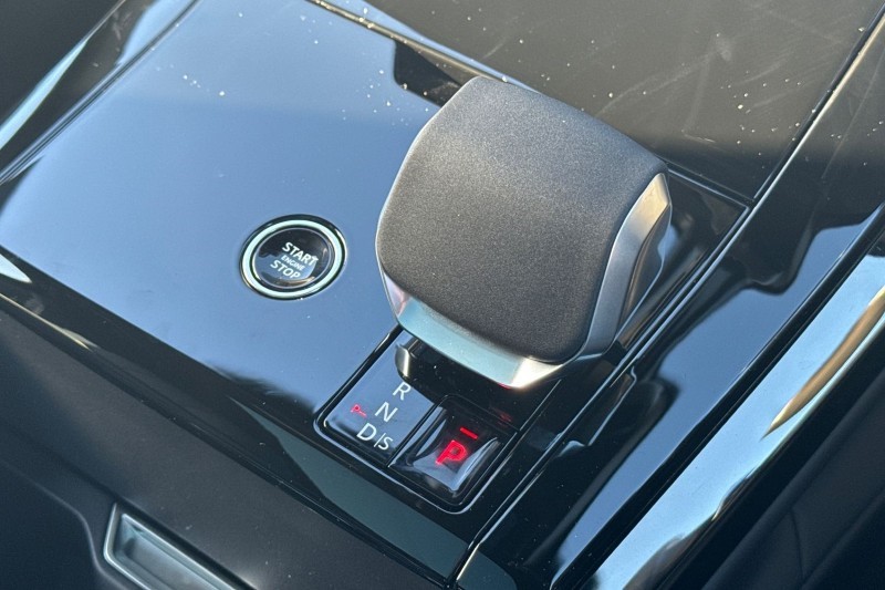  LAND ROVER RANGE ROVER SPORT 3.0 D300 Dynamic SE 5dr Auto 4804038