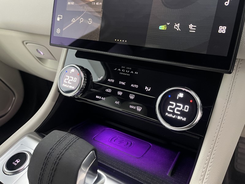 2022 (22) JAGUAR F-PACE 2.0 D200 R-Dynamic SE 5dr Auto AWD 5320488