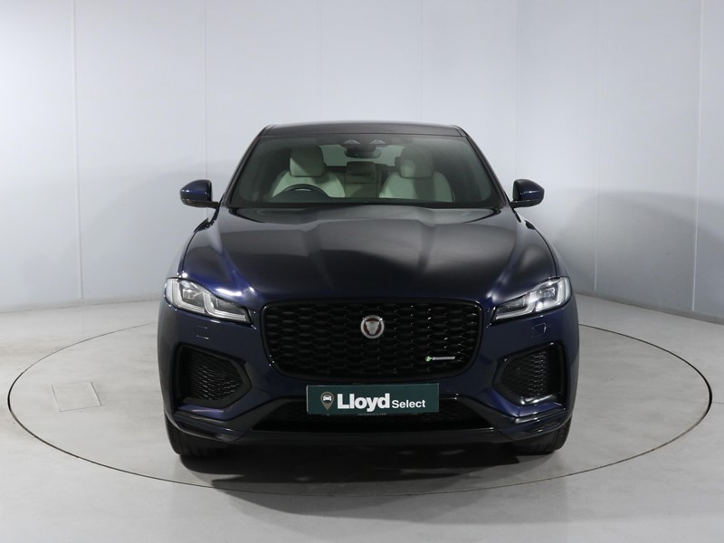 2022 (22) JAGUAR F-PACE 2.0 D200 R-Dynamic SE 5dr Auto AWD 5320474