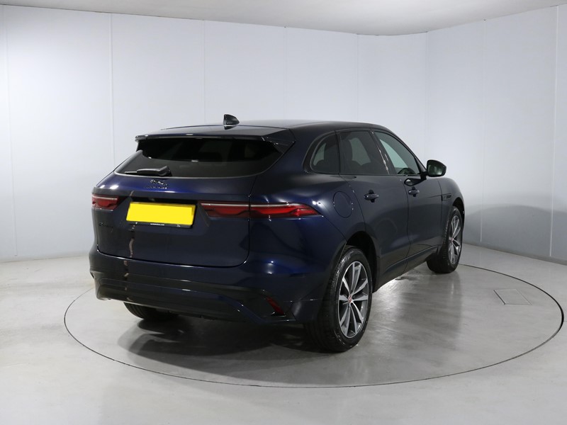 2022 (22) JAGUAR F-PACE 2.0 D200 R-Dynamic SE 5dr Auto AWD 5320504
