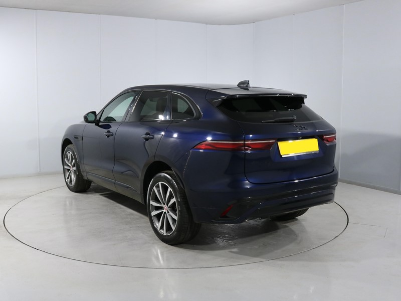 2022 (22) JAGUAR F-PACE 2.0 D200 R-Dynamic SE 5dr Auto AWD
