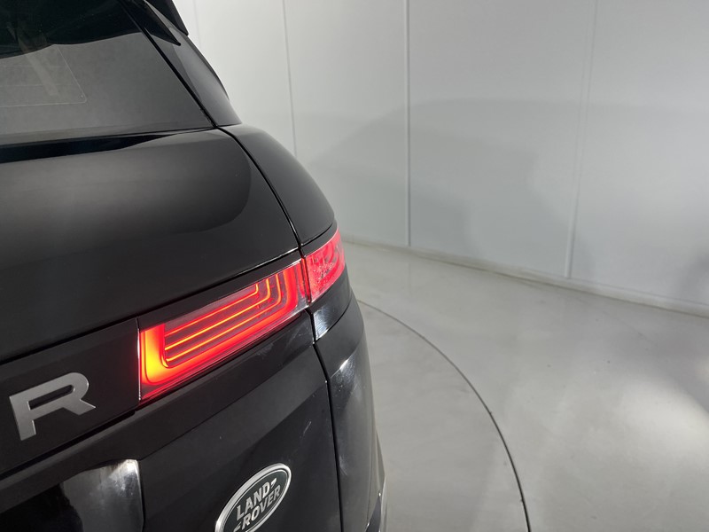 2020 (20) LAND ROVER RANGE ROVER EVOQUE 2.0 D180 R-Dynamic HSE 5dr Auto 5326187