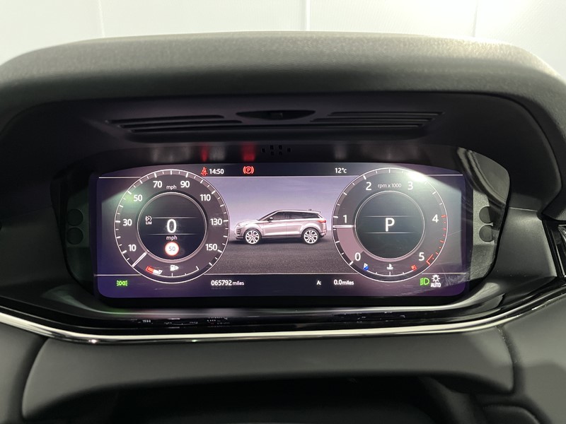 2020 (20) LAND ROVER RANGE ROVER EVOQUE 2.0 D180 R-Dynamic HSE 5dr Auto 5326153