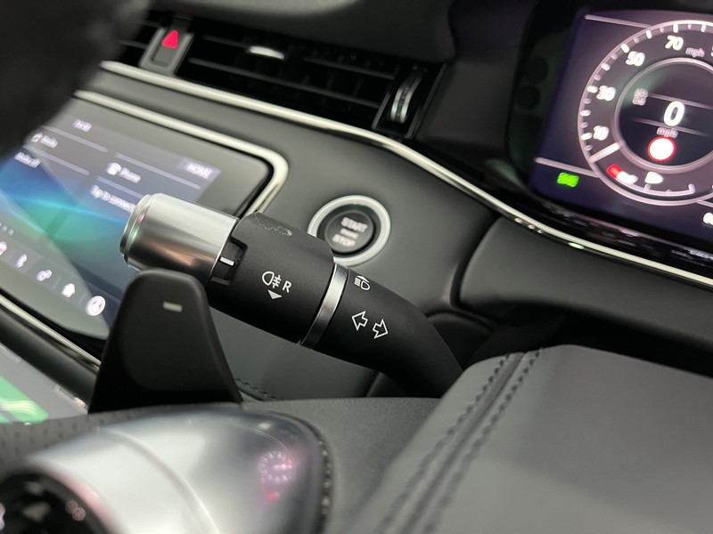 2020 (20) LAND ROVER RANGE ROVER EVOQUE 2.0 D180 R-Dynamic HSE 5dr Auto 5326167