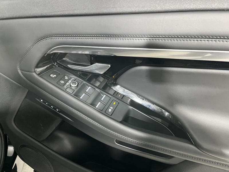 2020 (20) LAND ROVER RANGE ROVER EVOQUE 2.0 D180 R-Dynamic HSE 5dr Auto 5326165