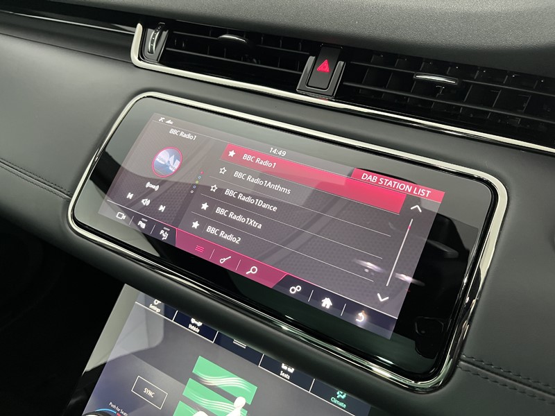 2020 (20) LAND ROVER RANGE ROVER EVOQUE 2.0 D180 R-Dynamic HSE 5dr Auto 5326173