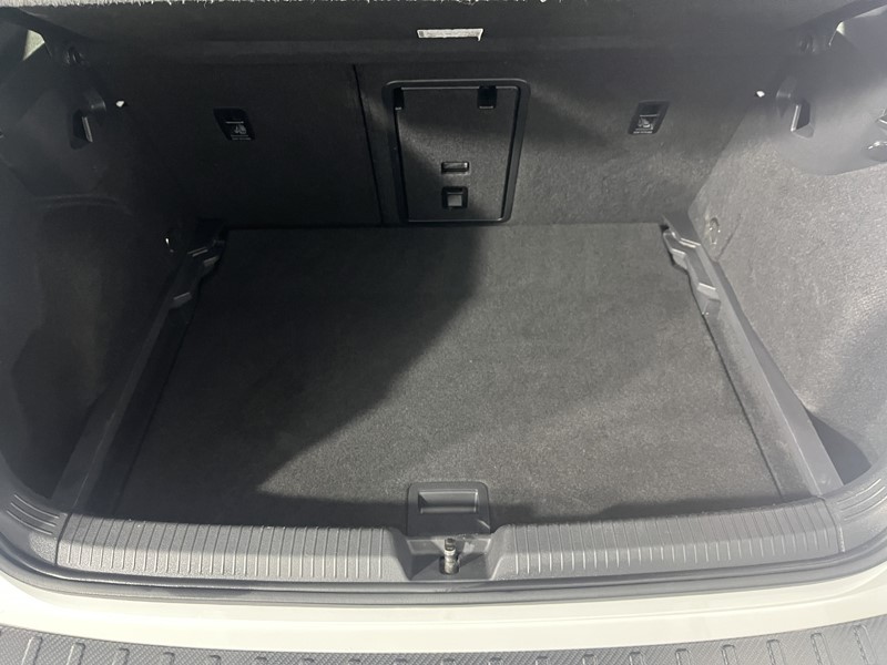 2020 (70) VOLKSWAGEN GOLF 1.5 TSI R-Line 5dr 5353329