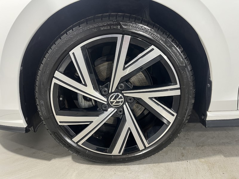 2020 (70) VOLKSWAGEN GOLF 1.5 TSI R-Line 5dr 5353330