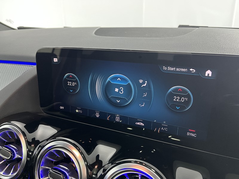 2022 (72) MERCEDES-BENZ GLA 220d 4Matic AMG Line Prem  PLUS Night Ed 5dr Auto 5323667