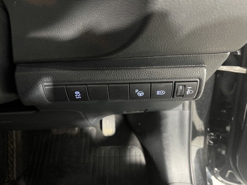 2021 (21) TOYOTA COROLLA 1.8 VVT-i Hybrid Design 5dr CVT 5358720