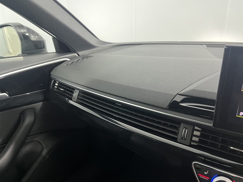 2024 (74) AUDI A4 40 TFSI 204 Black Edition 5dr S Tronic 5353194