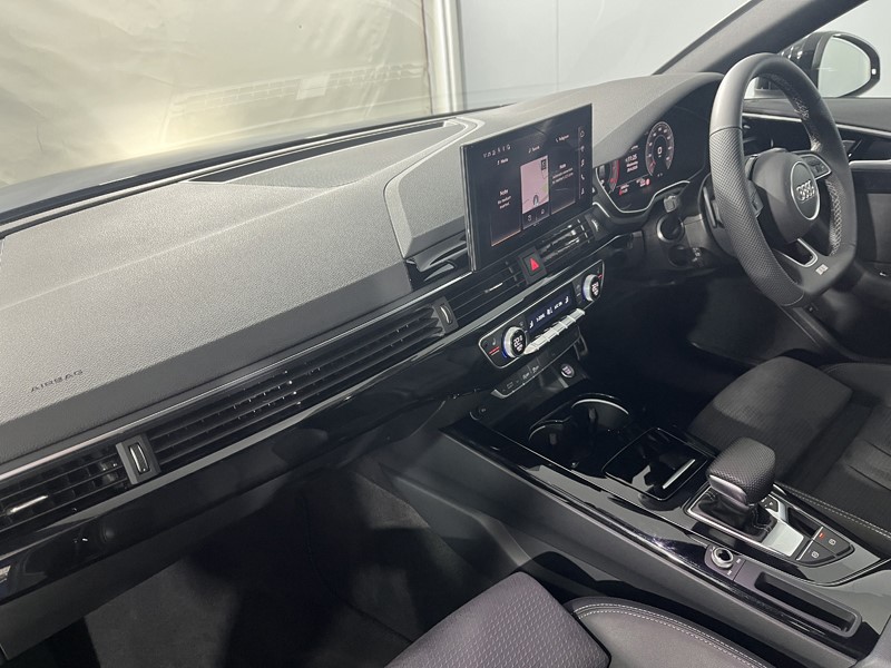 2024 (74) AUDI A4 40 TFSI 204 Black Edition 5dr S Tronic 5353175