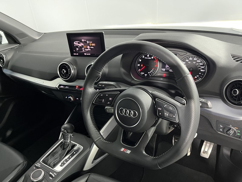 2017 (17) AUDI Q2 1.4 TFSI S Line 5dr S Tronic 5368358