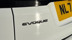 2024 (74) LAND ROVER RANGE ROVER EVOQUE 2.0 D200 Dynamic SE 5dr Auto 4960853