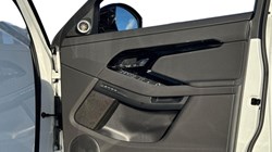 2024 (74) LAND ROVER RANGE ROVER EVOQUE 2.0 D200 Dynamic SE 5dr Auto 4960830