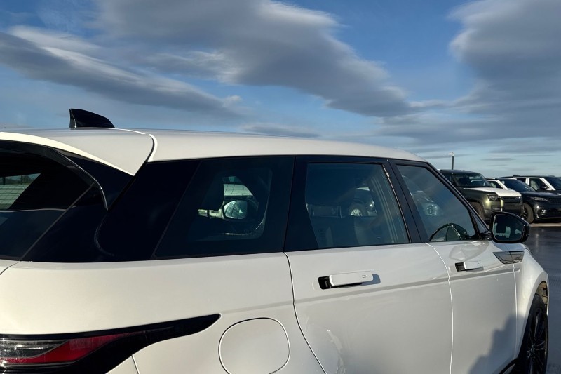 2024 (74) LAND ROVER RANGE ROVER EVOQUE 2.0 D200 Dynamic SE 5dr Auto 4960858