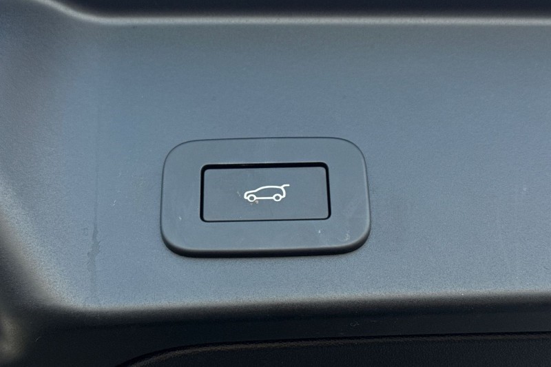 2024 (74) LAND ROVER RANGE ROVER EVOQUE 2.0 D200 Dynamic SE 5dr Auto 4960847