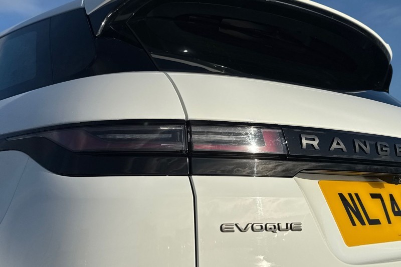 2024 (74) LAND ROVER RANGE ROVER EVOQUE 2.0 D200 Dynamic SE 5dr Auto 4960828