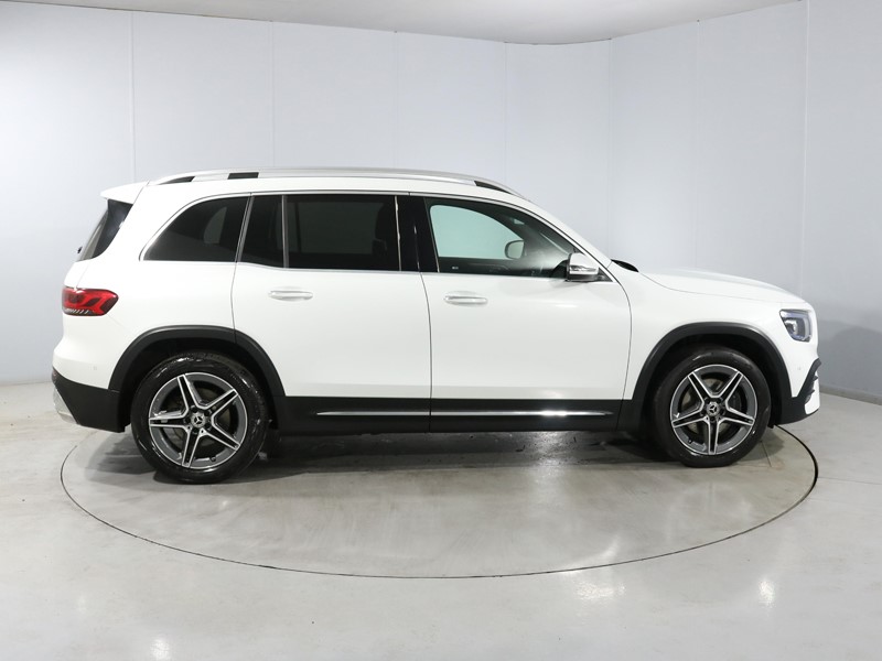 2022 (72) MERCEDES-BENZ GLB 200 AMG Line Premium 5dr 7G-Tronic 5373020