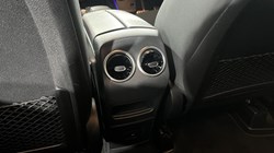 2022 (72) MERCEDES-BENZ GLB 200 AMG Line Premium 5dr 7G-Tronic 5373053