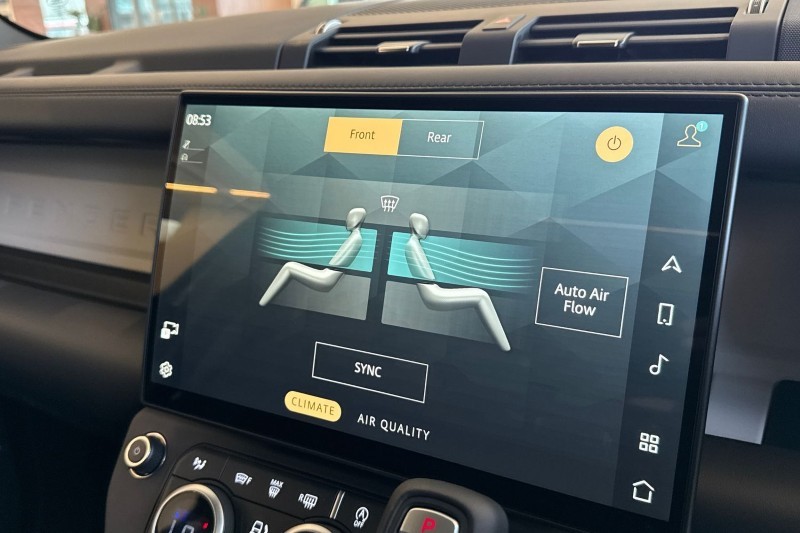  LAND ROVER DEFENDER 3.0 D350 X-Dynamic HSE 130 5dr Auto 5136677