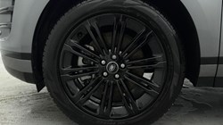 2025 (74) LAND ROVER RANGE ROVER EVOQUE 2.0 D200 Dynamic HSE 5dr Auto 4965448