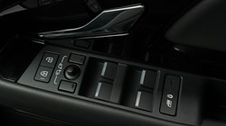 2025 (74) LAND ROVER RANGE ROVER EVOQUE 2.0 D200 Dynamic HSE 5dr Auto 4965463