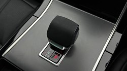 2025 (74) LAND ROVER RANGE ROVER EVOQUE 2.0 D200 Dynamic HSE 5dr Auto 4965453