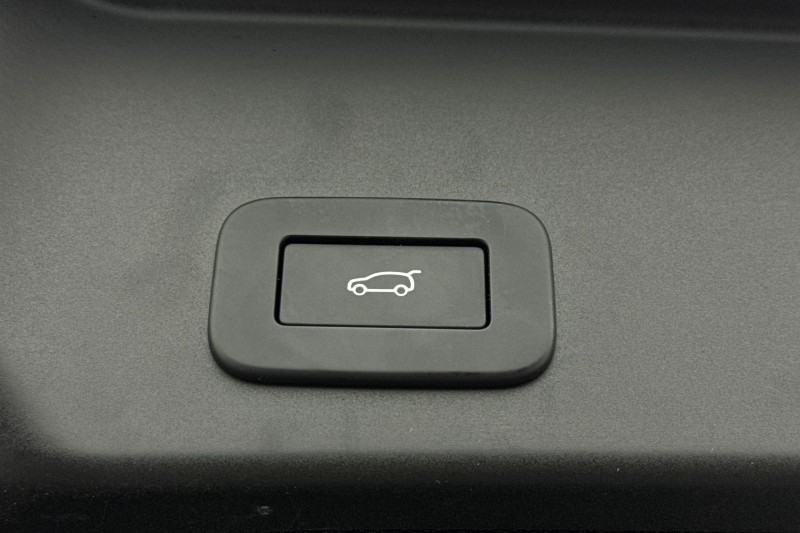 2025 (74) LAND ROVER RANGE ROVER EVOQUE 2.0 D200 Dynamic HSE 5dr Auto 4965480