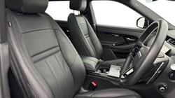 2025 (74) LAND ROVER RANGE ROVER EVOQUE 2.0 D200 Dynamic HSE 5dr Auto 4965466