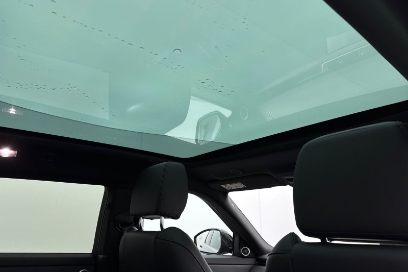 2025 (74) LAND ROVER RANGE ROVER EVOQUE 2.0 D200 Dynamic HSE 5dr Auto 4965461