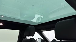 2025 (74) LAND ROVER RANGE ROVER EVOQUE 2.0 D200 Dynamic HSE 5dr Auto 4965461