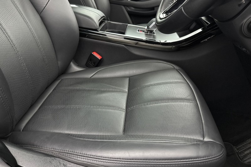 2025 (74) LAND ROVER RANGE ROVER EVOQUE 2.0 D200 Dynamic HSE 5dr Auto 4965465