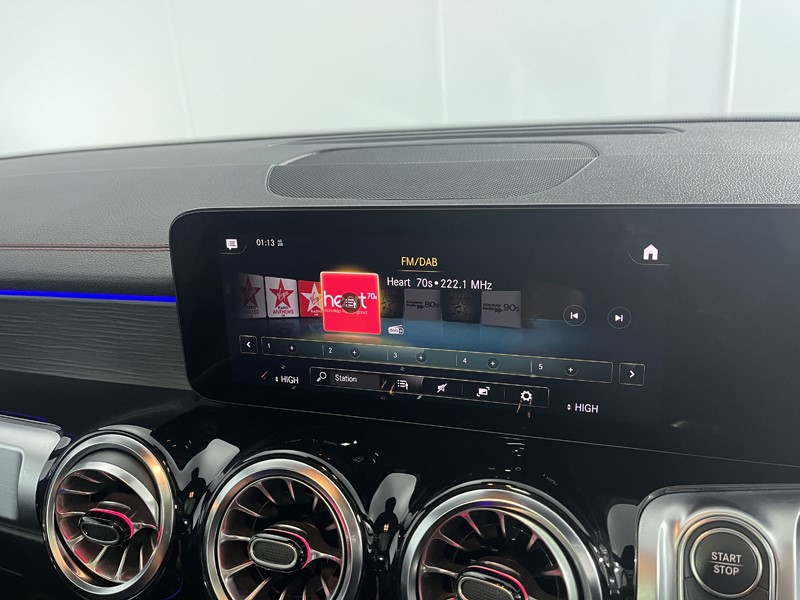 2023 (23) MERCEDES-BENZ EQB 300 4M 168kW AMG Line Premium 66.5kWh 5dr Auto 5372473