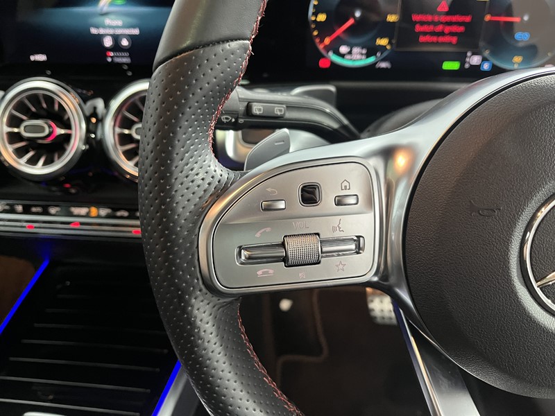 2023 (23) MERCEDES-BENZ EQB 300 4M 168kW AMG Line Premium 66.5kWh 5dr Auto 5372469